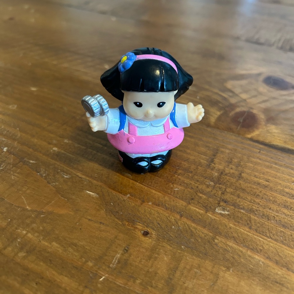 Fisher Price Little People Sonya with coins as is. Replacement neighborhood